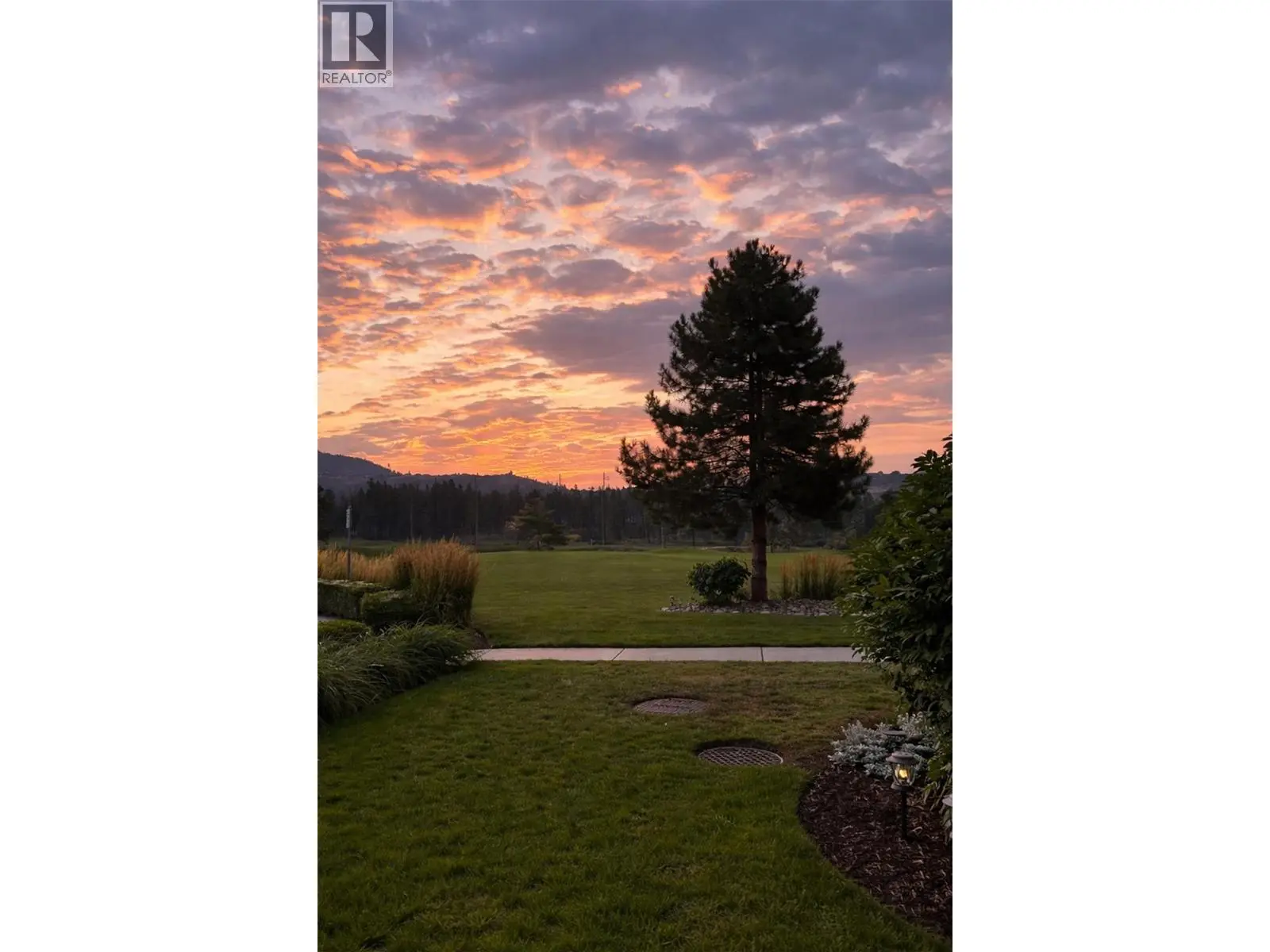 3545 Carrington Road Unit# 102. West Kelowna, British Columbia