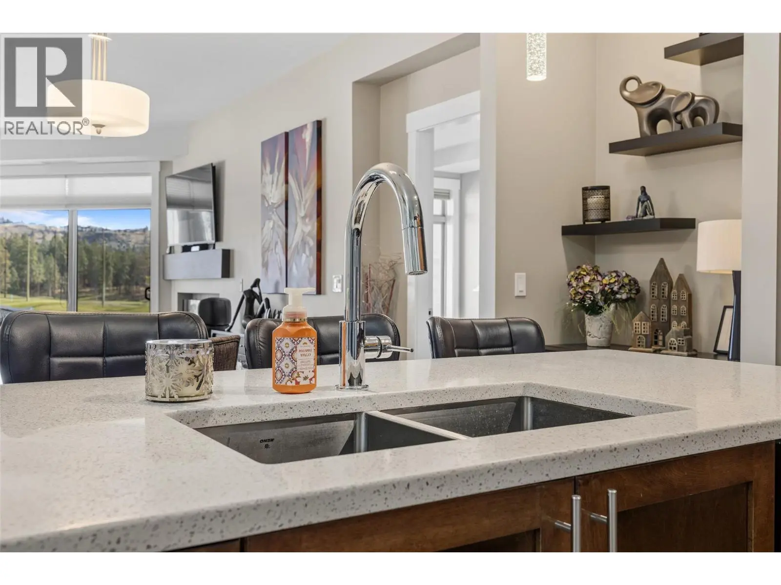 3545 Carrington Road Unit# 102. West Kelowna, British Columbia