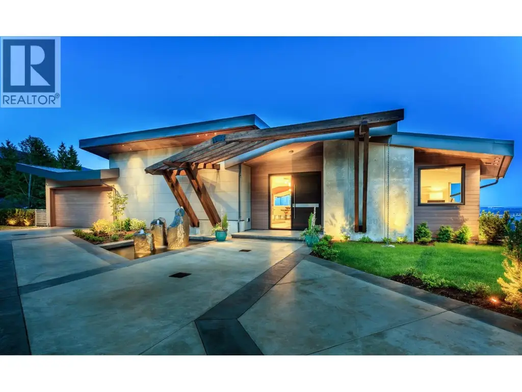 1060 Crestline Road, West Vancouver