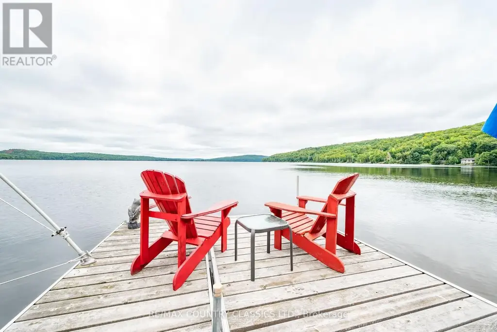 1258 Kamaniskeg Lake Road, Hastings Highlands (Bangor Ward)