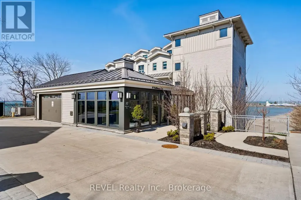 402 - 10 Dalhousie Avenue N, St. Catharines (Port Dalhousie)