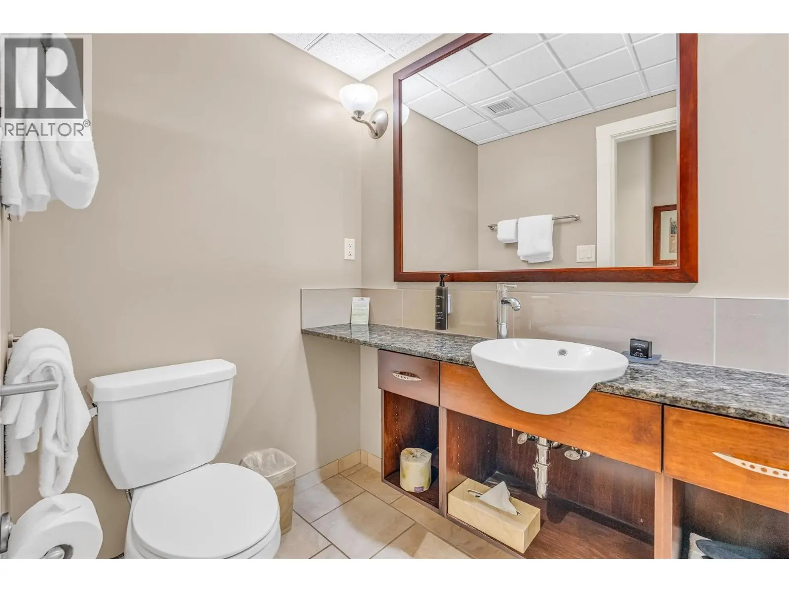 13011 Lakeshore Drive S Unit# 370. Summerland, British Columbia