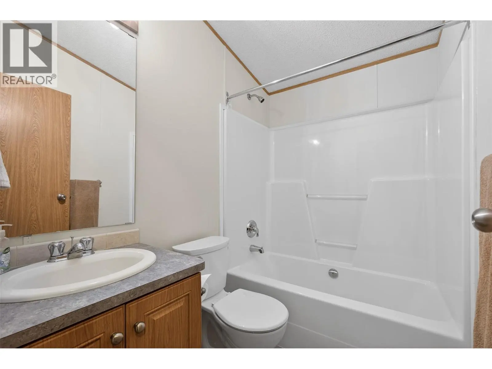6688 Tronson Road Unit# 29. Vernon, British Columbia