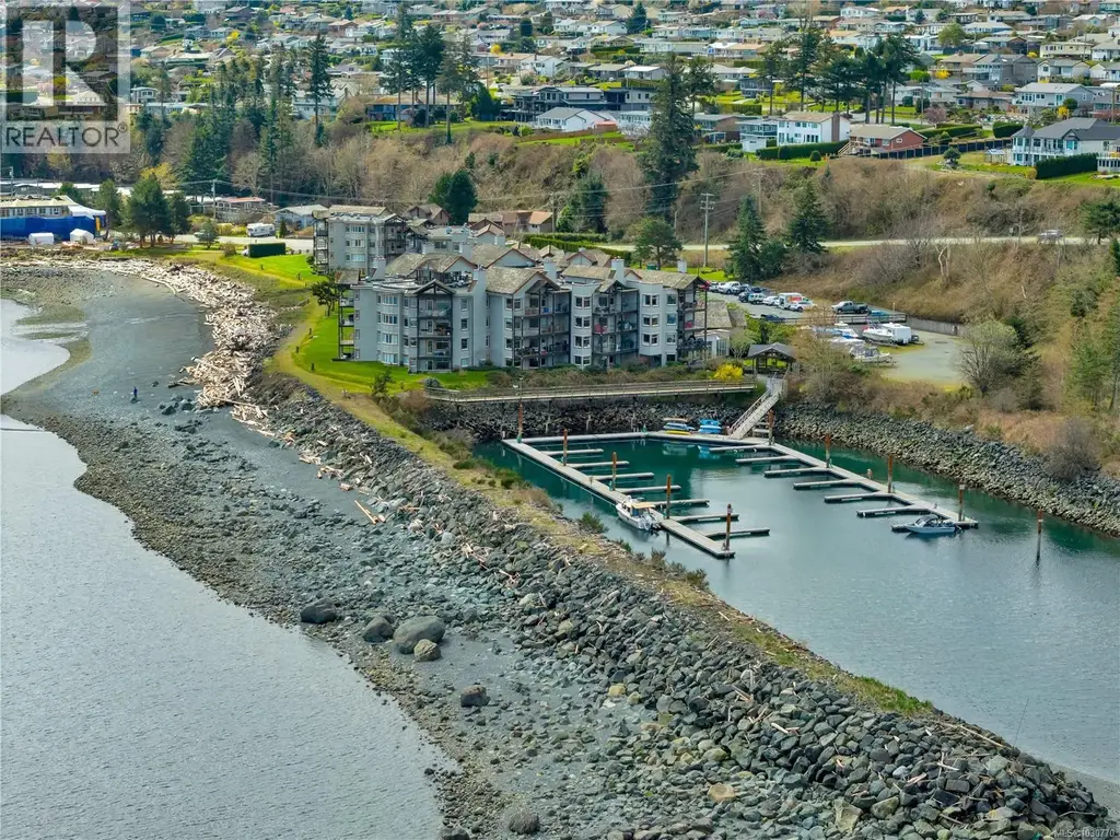1401 27 Island Hwy S, Campbell River