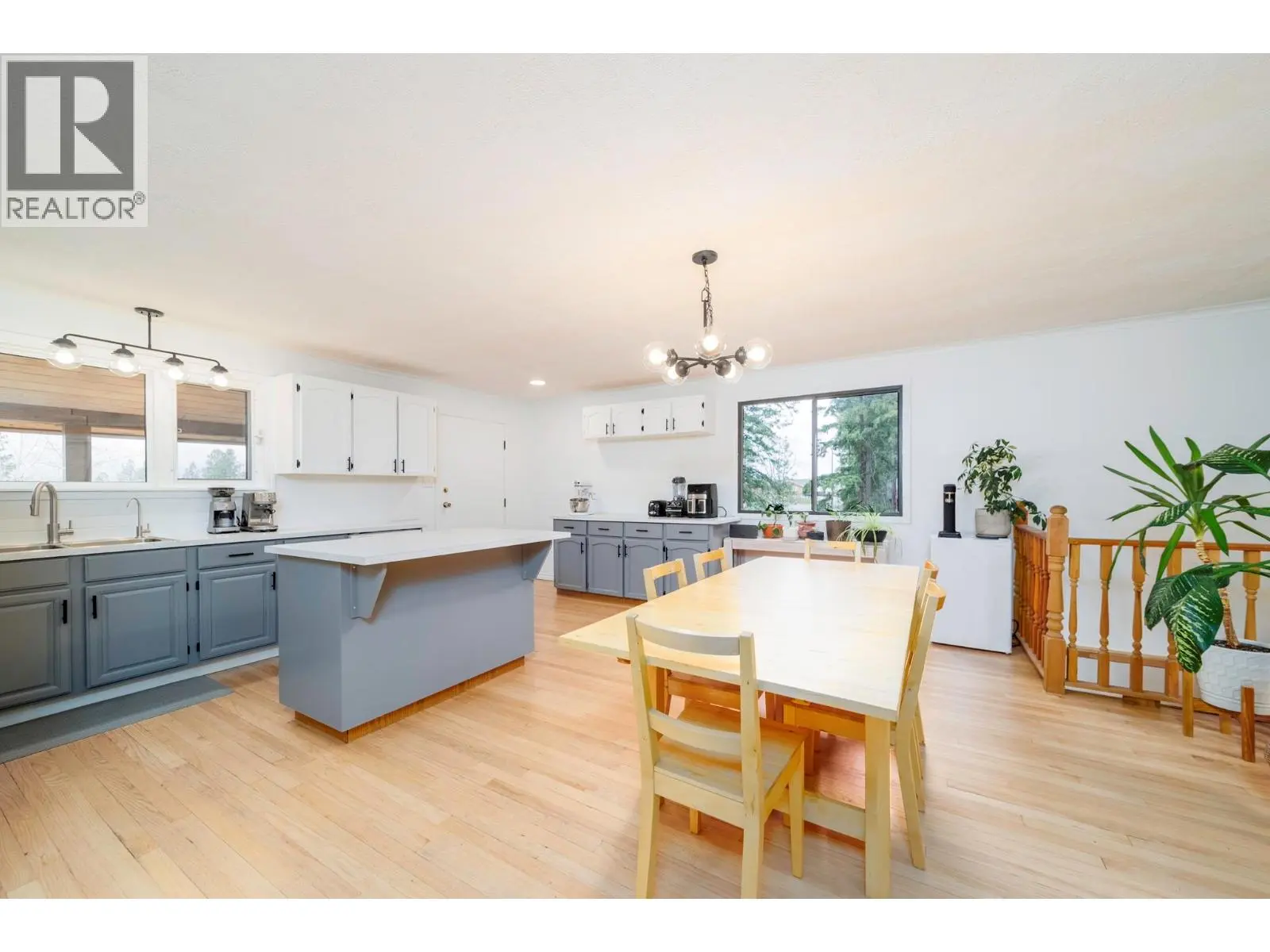 11011 Hallam Drive. Lake Country, British Columbia