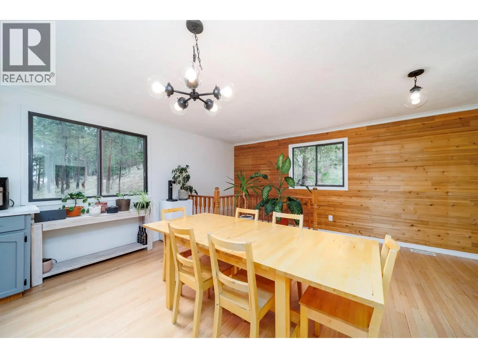 11011 Hallam Drive. Lake Country, British Columbia