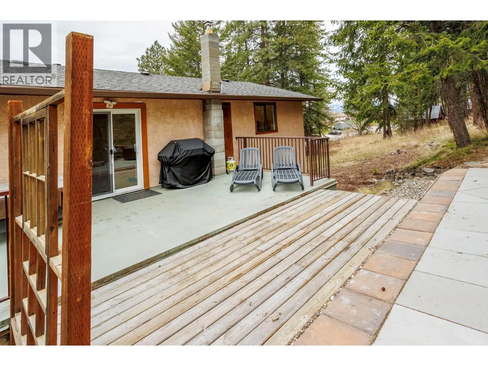 11011 Hallam Drive. Lake Country, British Columbia