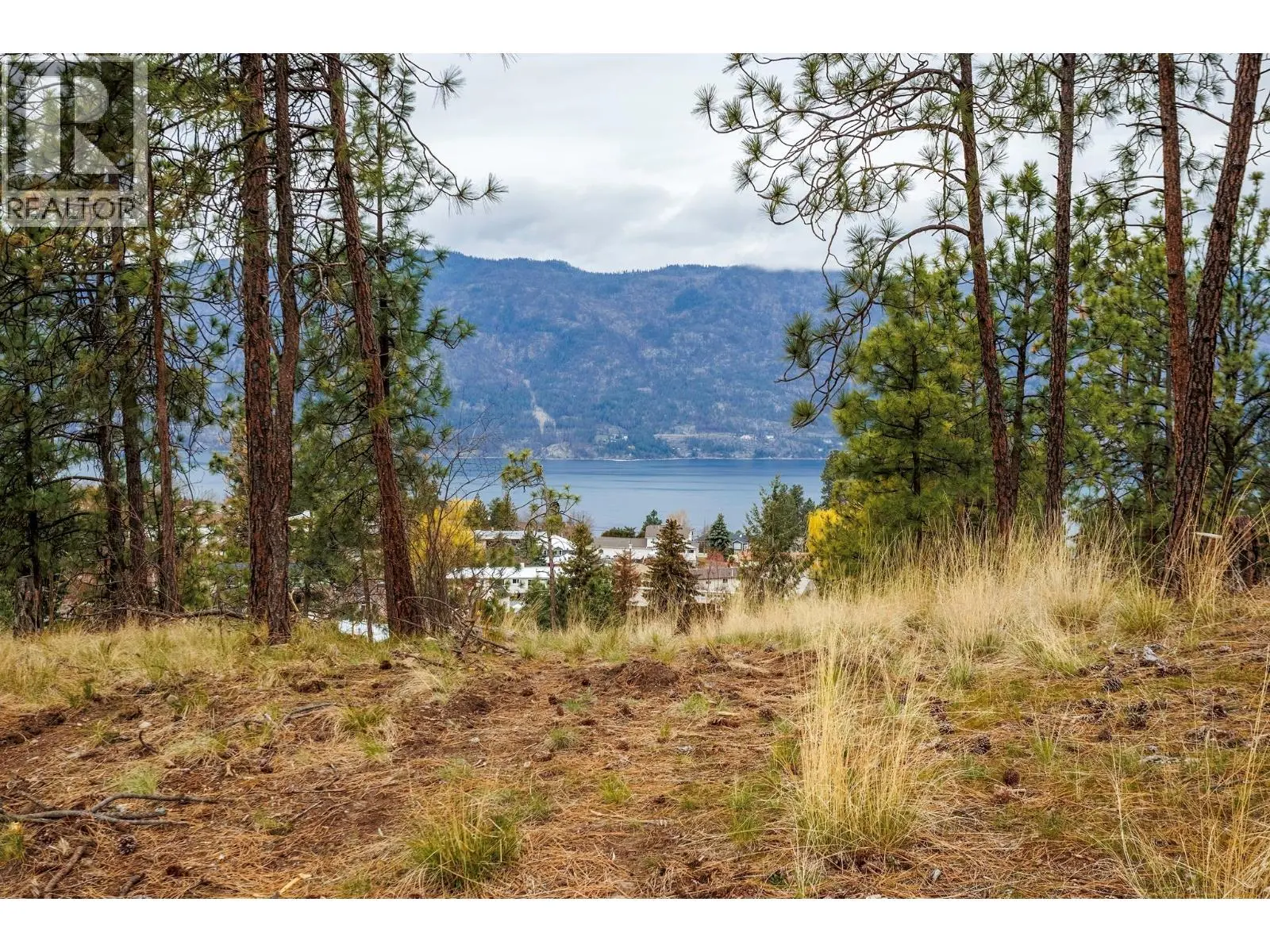 11011 Hallam Drive. Lake Country, British Columbia