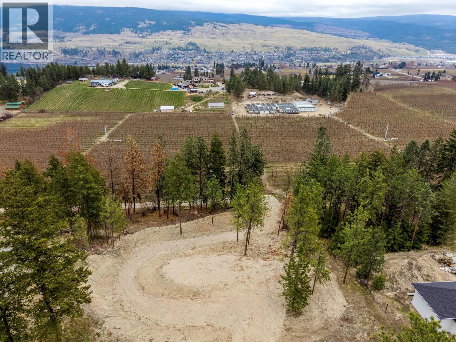 11011 Hallam Drive. Lake Country, British Columbia