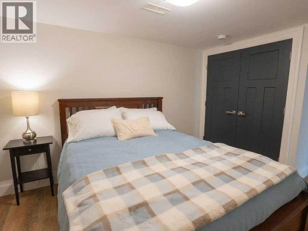 14807 89th Street. Osoyoos, British Columbia