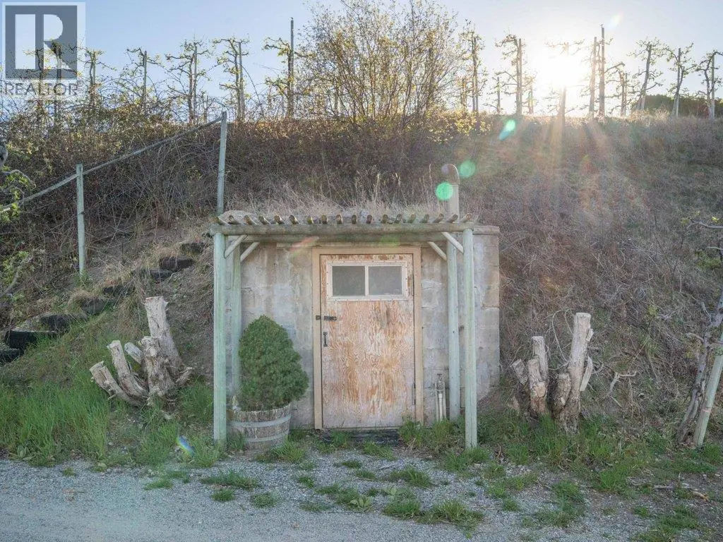 14807 89th Street. Osoyoos, British Columbia