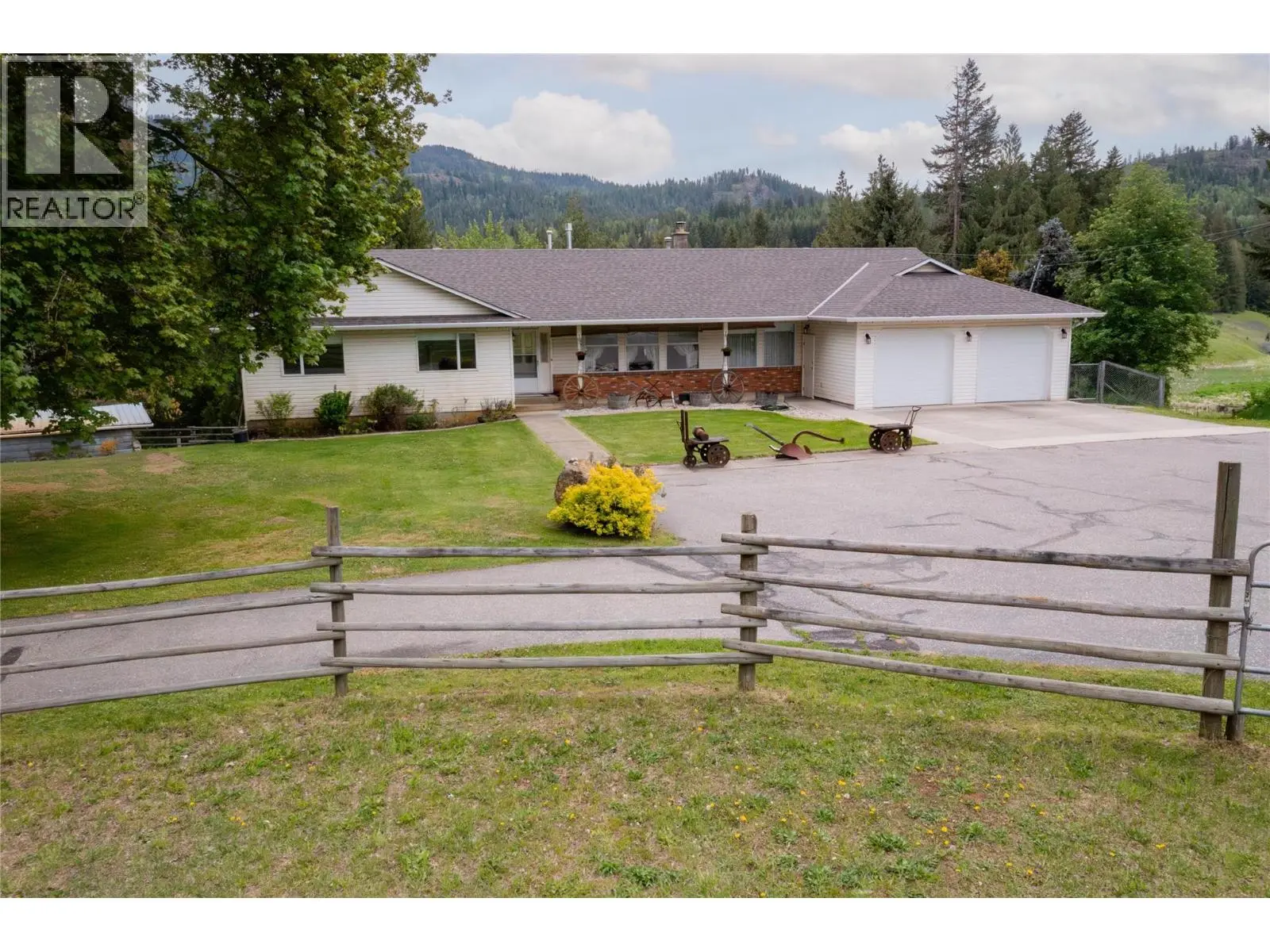 2240 97b Highway Se. Salmon Arm, British Columbia