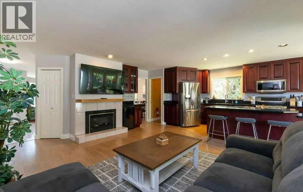3789 Zinck Road. Scotch Creek, British Columbia