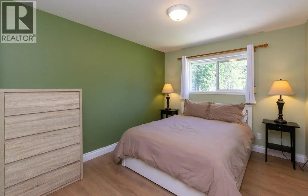 3789 Zinck Road. Scotch Creek, British Columbia