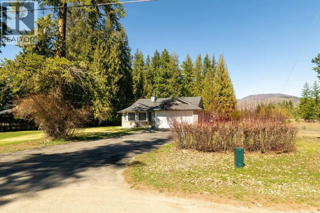 3789 Zinck Road. Scotch Creek, British Columbia