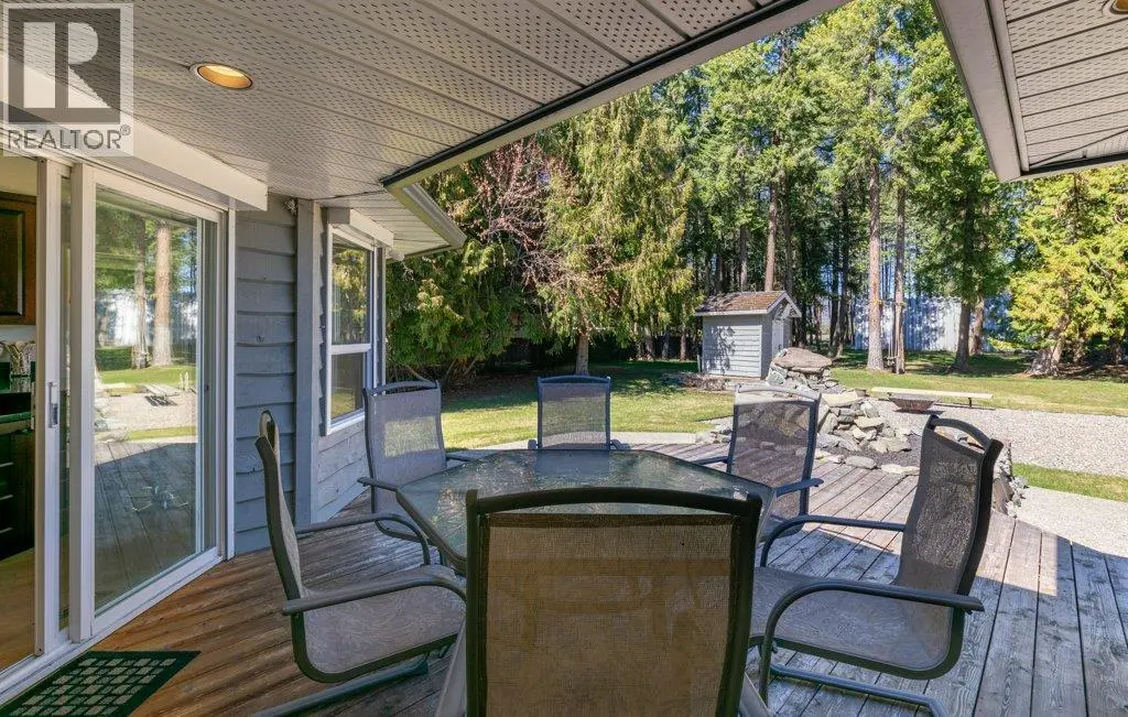 3789 Zinck Road. Scotch Creek, British Columbia