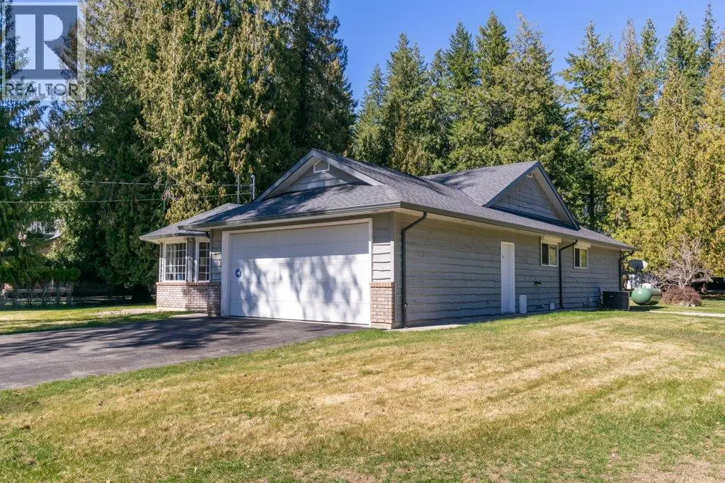 3789 Zinck Road. Scotch Creek, British Columbia