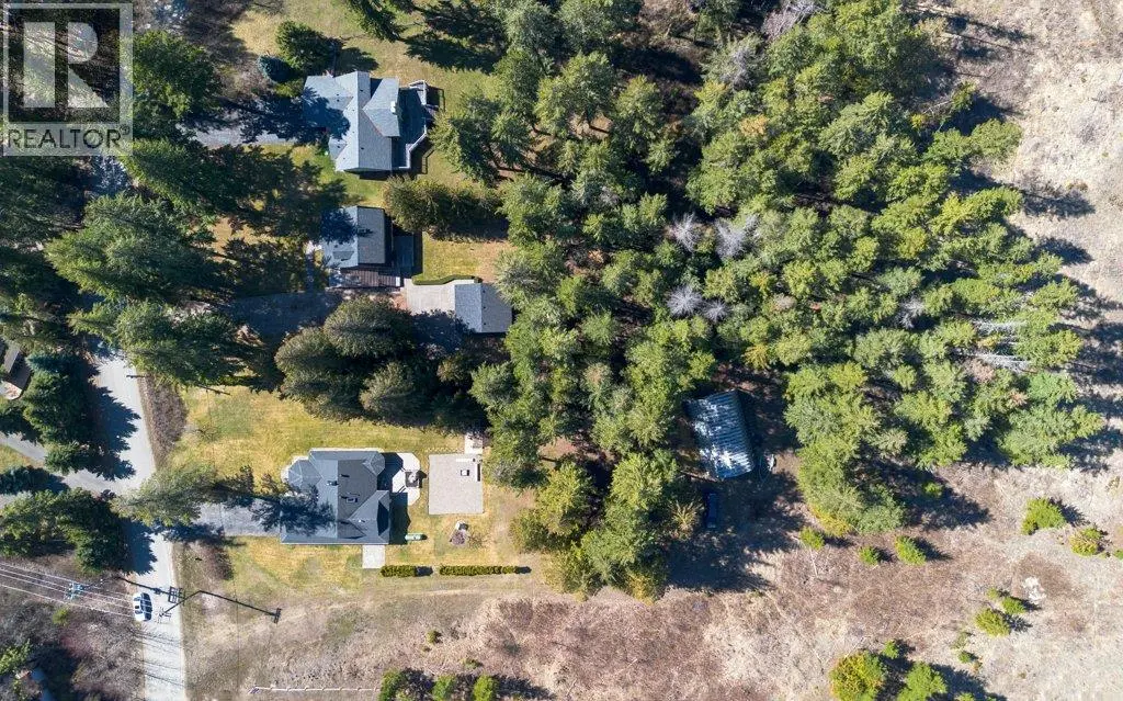 3789 Zinck Road. Scotch Creek, British Columbia
