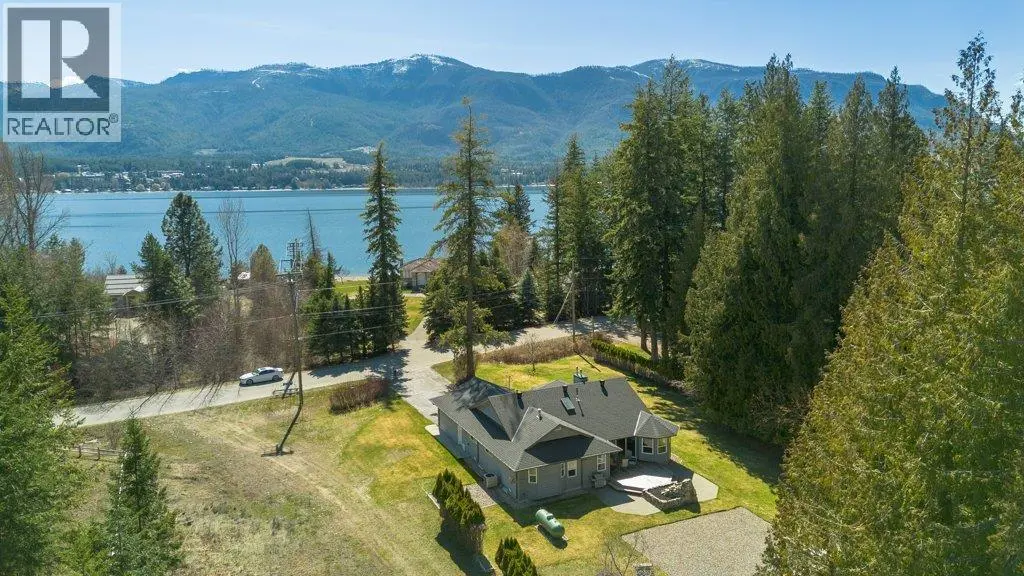3789 Zinck Road. Scotch Creek, British Columbia