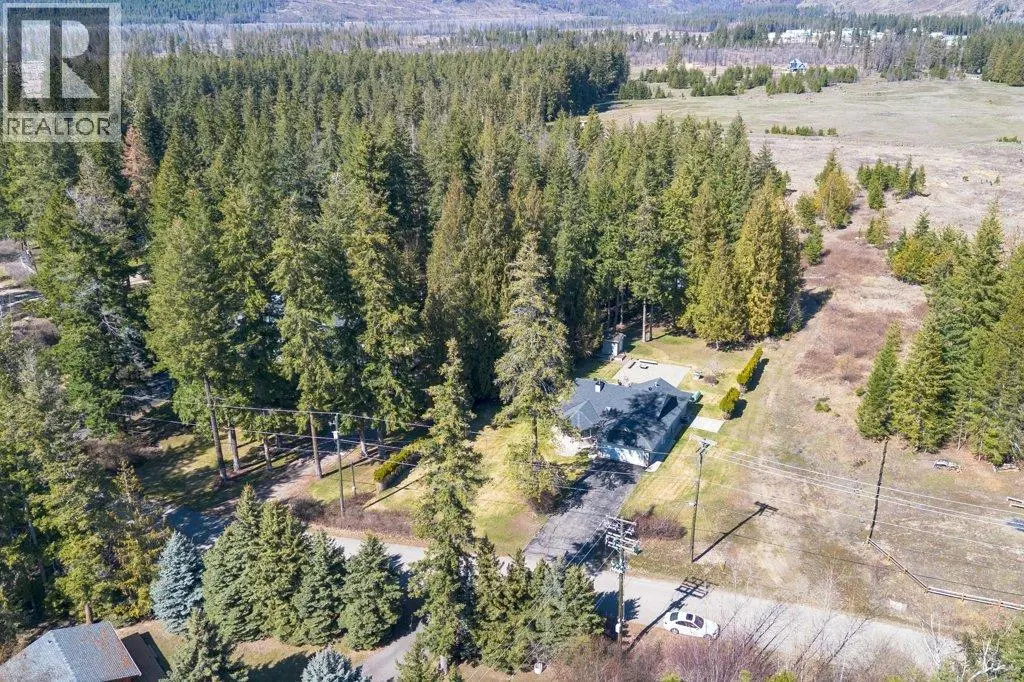 3789 Zinck Road. Scotch Creek, British Columbia
