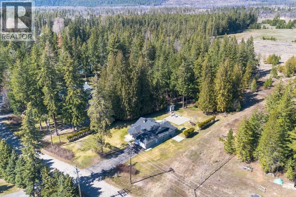 3789 Zinck Road. Scotch Creek, British Columbia
