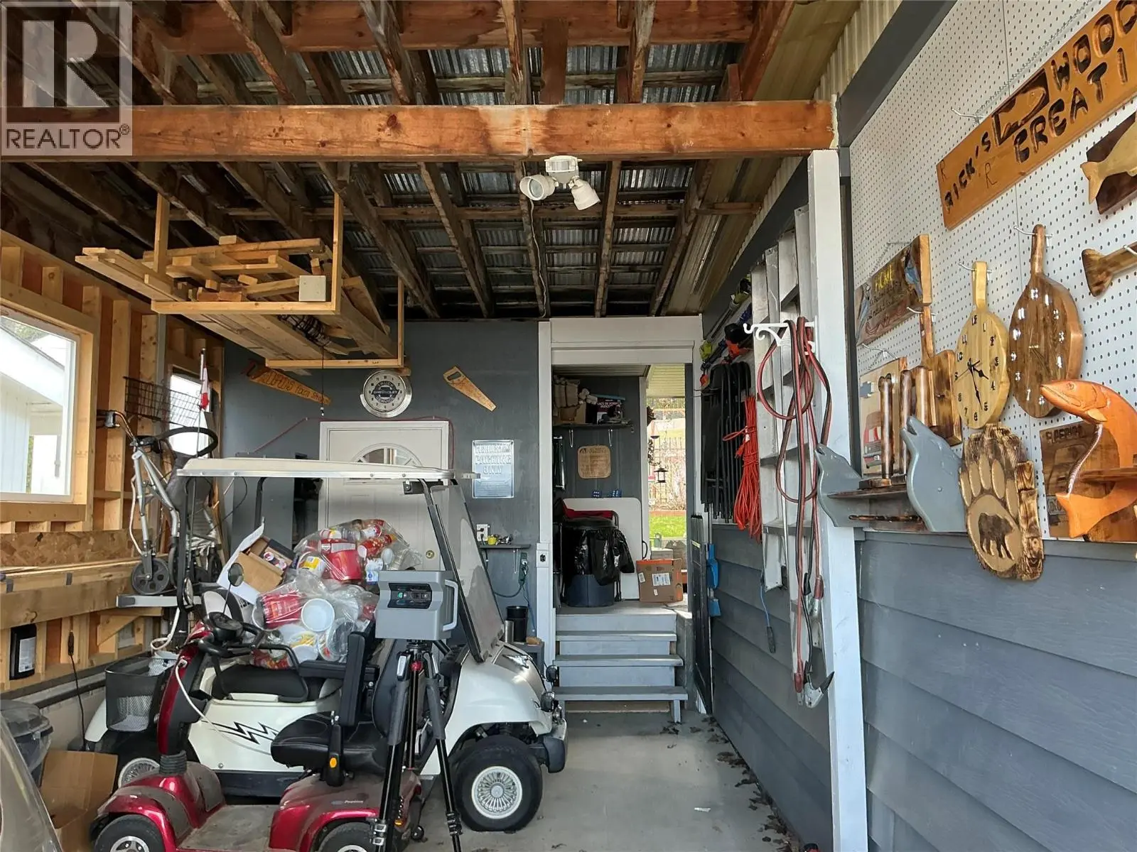 2932 Buckley Road Unit# 16. Sorrento, British Columbia