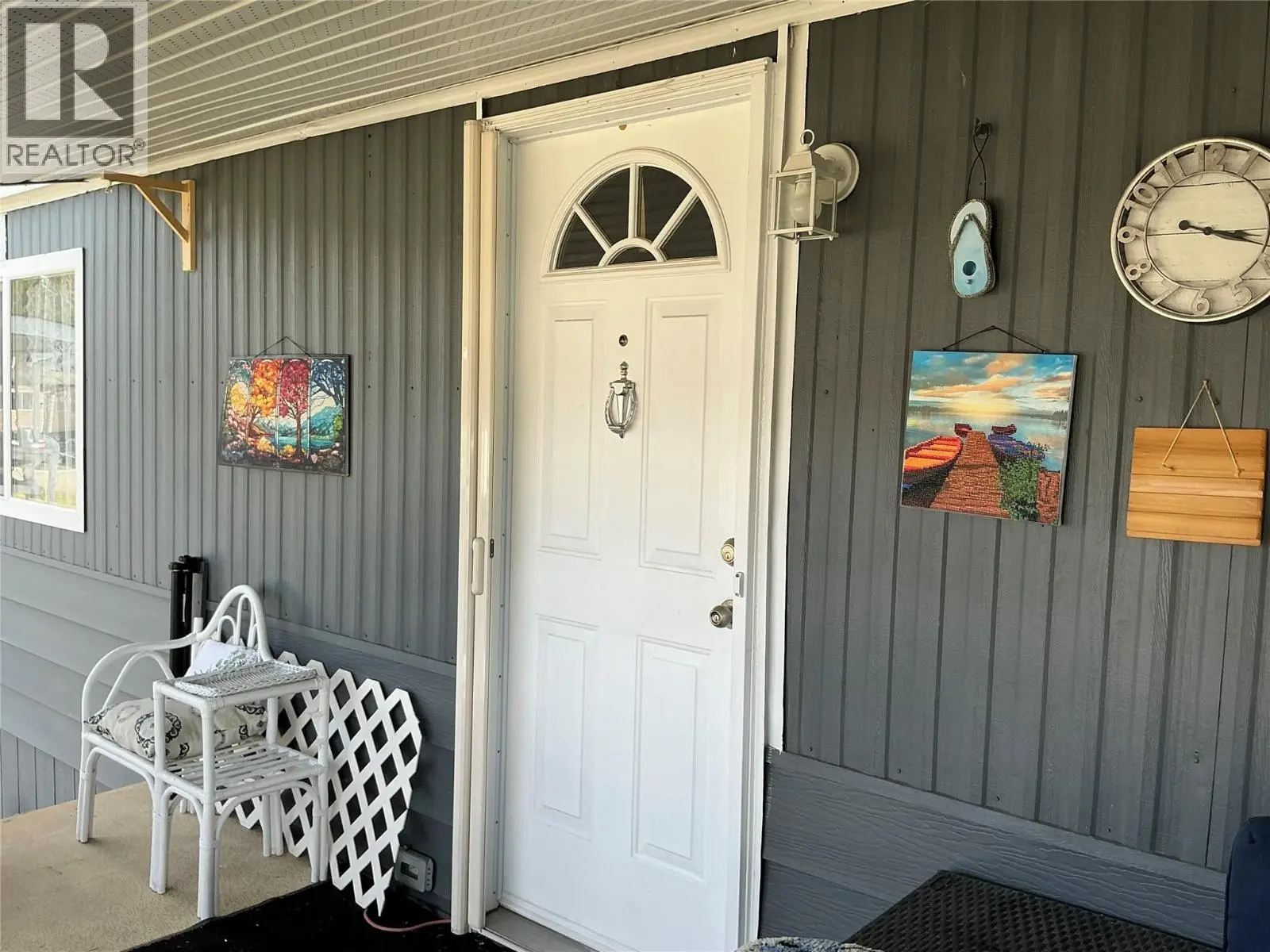 2932 Buckley Road Unit# 16. Sorrento, British Columbia