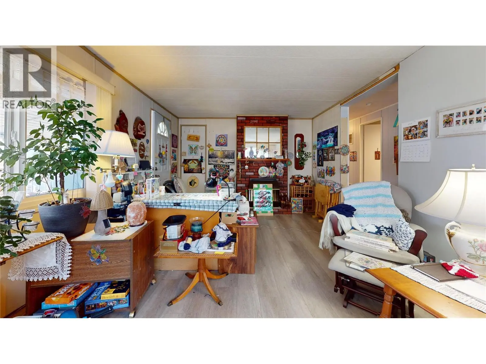2932 Buckley Road Unit# 16. Sorrento, British Columbia