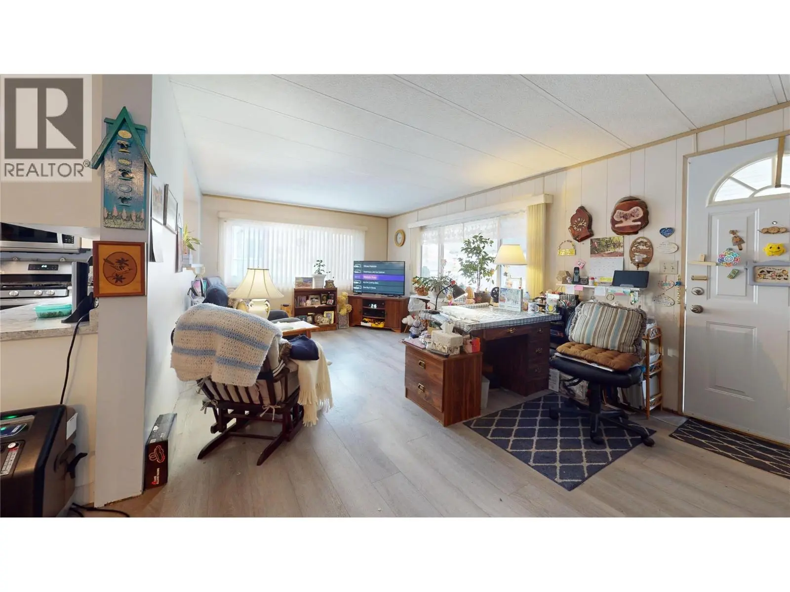 2932 Buckley Road Unit# 16. Sorrento, British Columbia