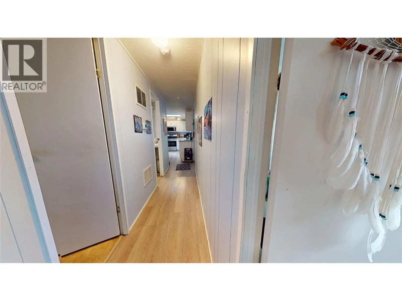 2932 Buckley Road Unit# 16. Sorrento, British Columbia