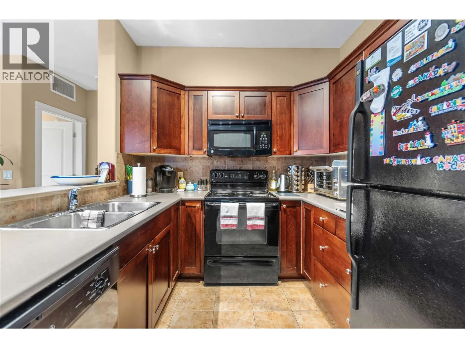 2551 Shoreline Drive Unit# 223. Lake Country, British Columbia