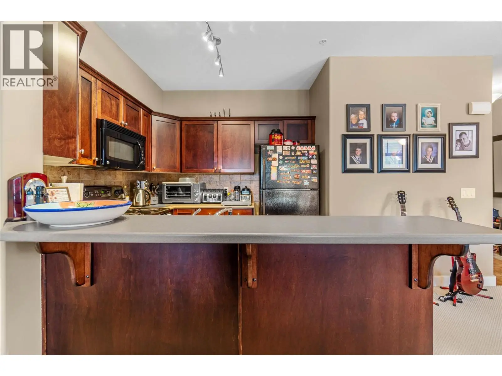 2551 Shoreline Drive Unit# 223. Lake Country, British Columbia