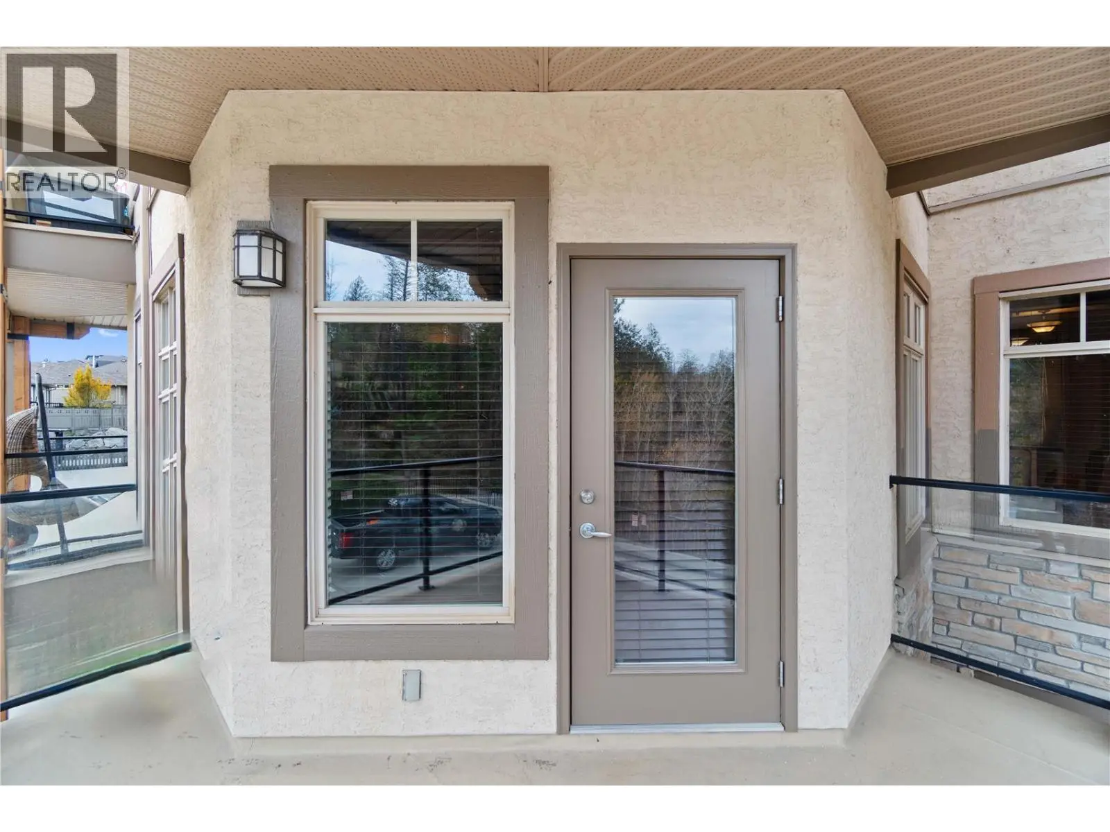 2551 Shoreline Drive Unit# 223. Lake Country, British Columbia