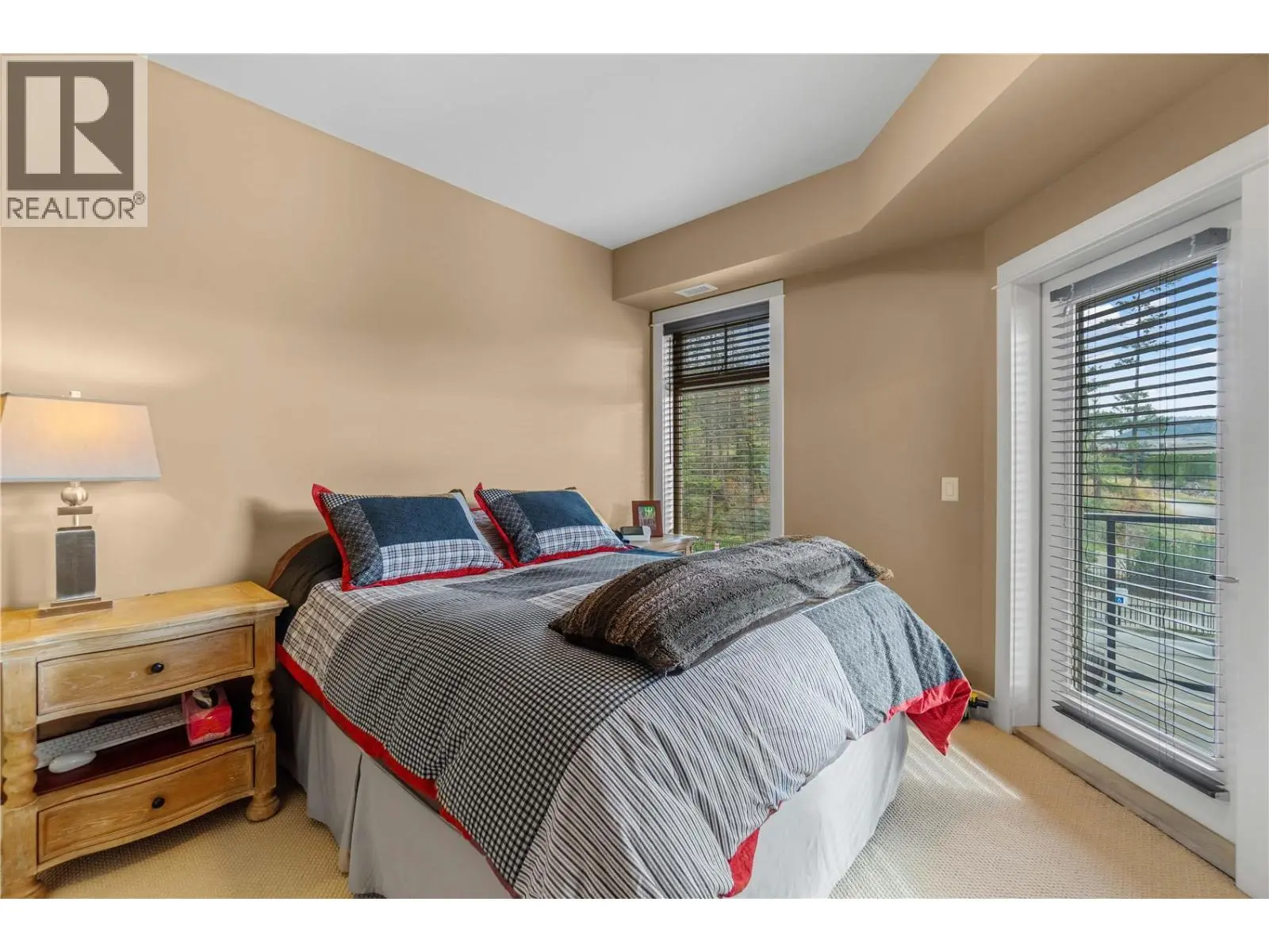 2551 Shoreline Drive Unit# 223. Lake Country, British Columbia