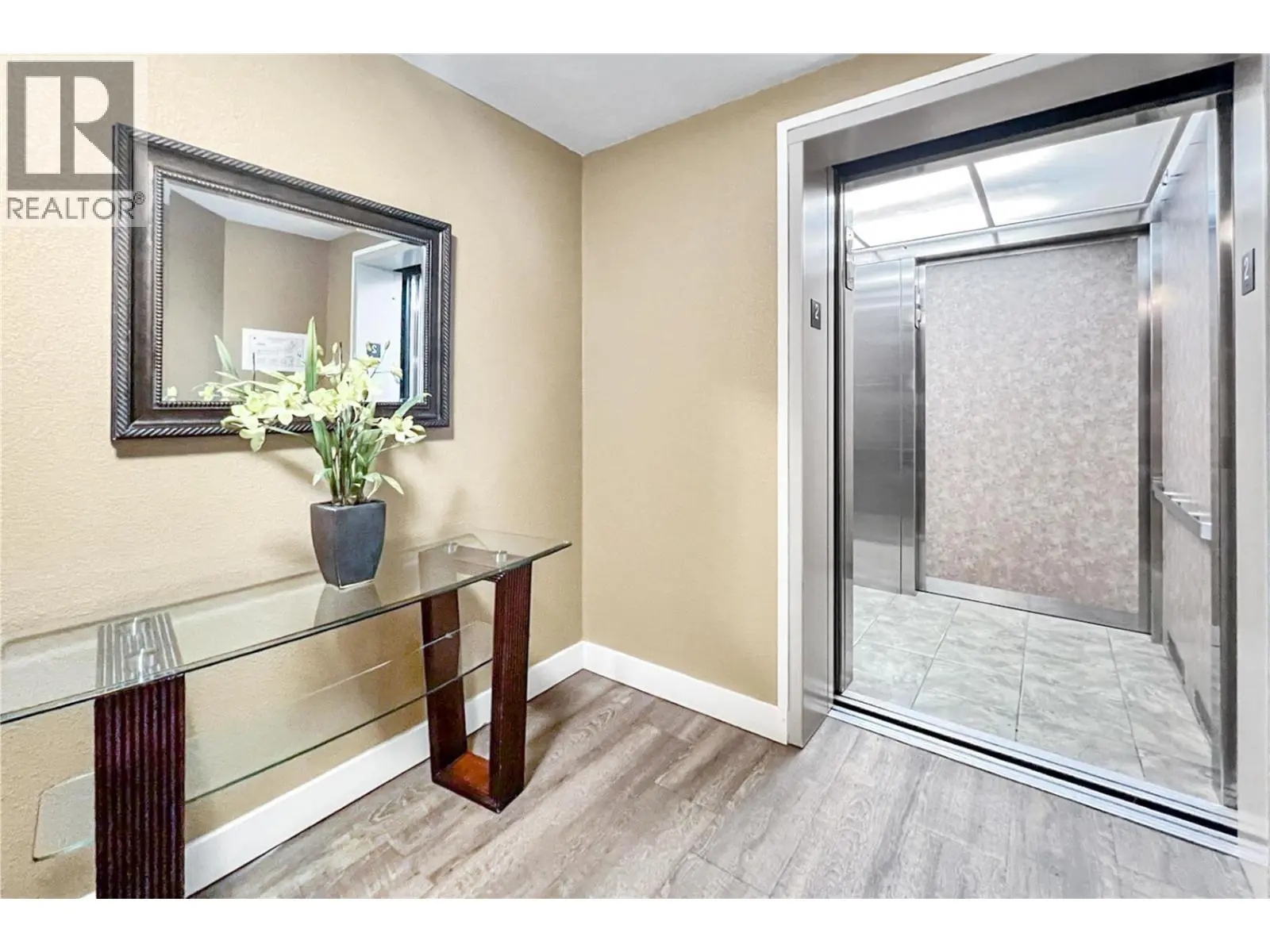 2551 Shoreline Drive Unit# 223. Lake Country, British Columbia
