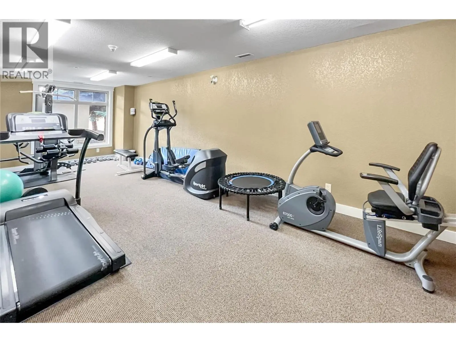2551 Shoreline Drive Unit# 223. Lake Country, British Columbia