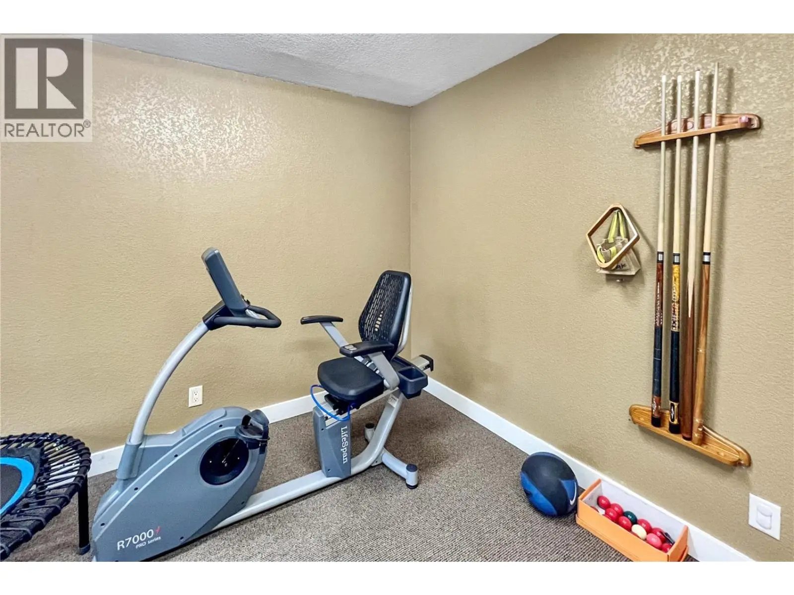 2551 Shoreline Drive Unit# 223. Lake Country, British Columbia