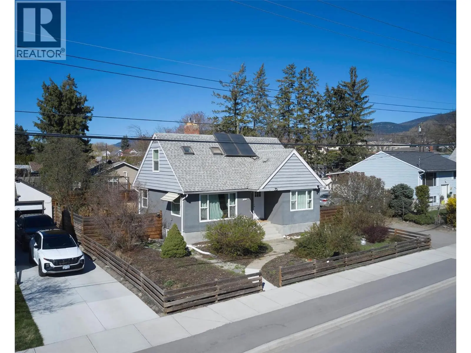 1505 32 Avenue. Vernon, British Columbia