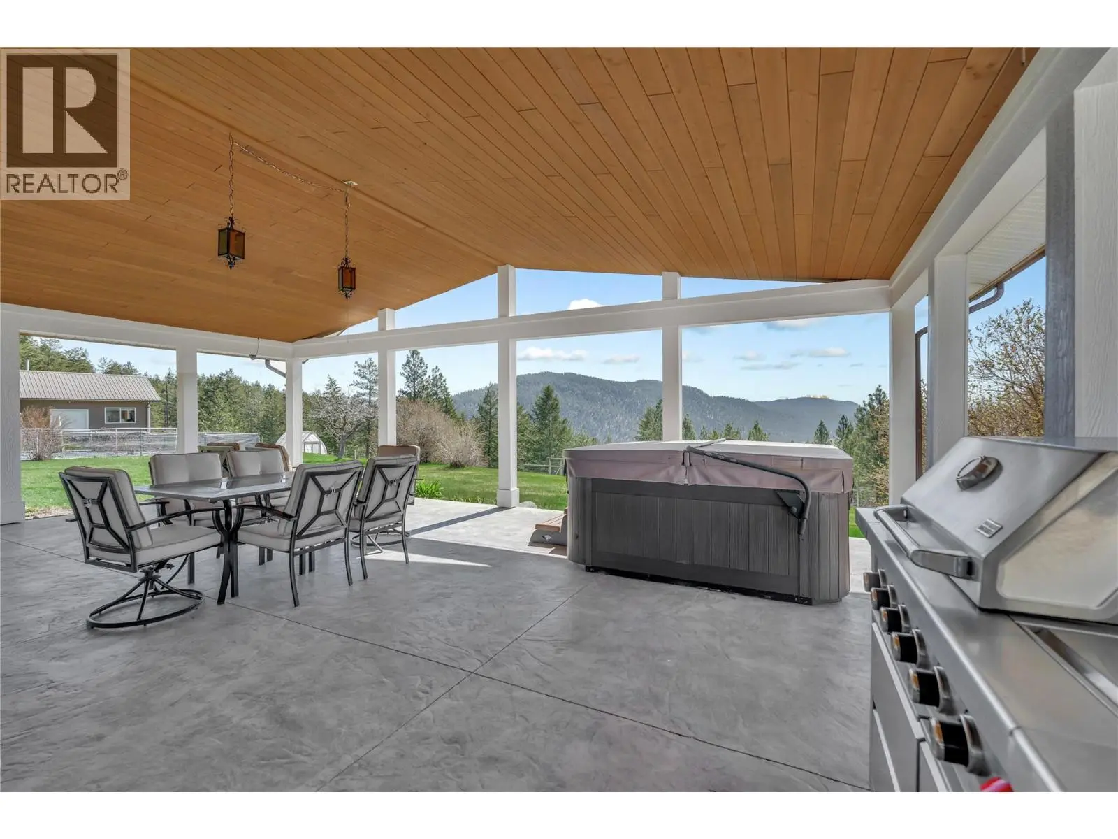 30 Osborne Road. Summerland, British Columbia