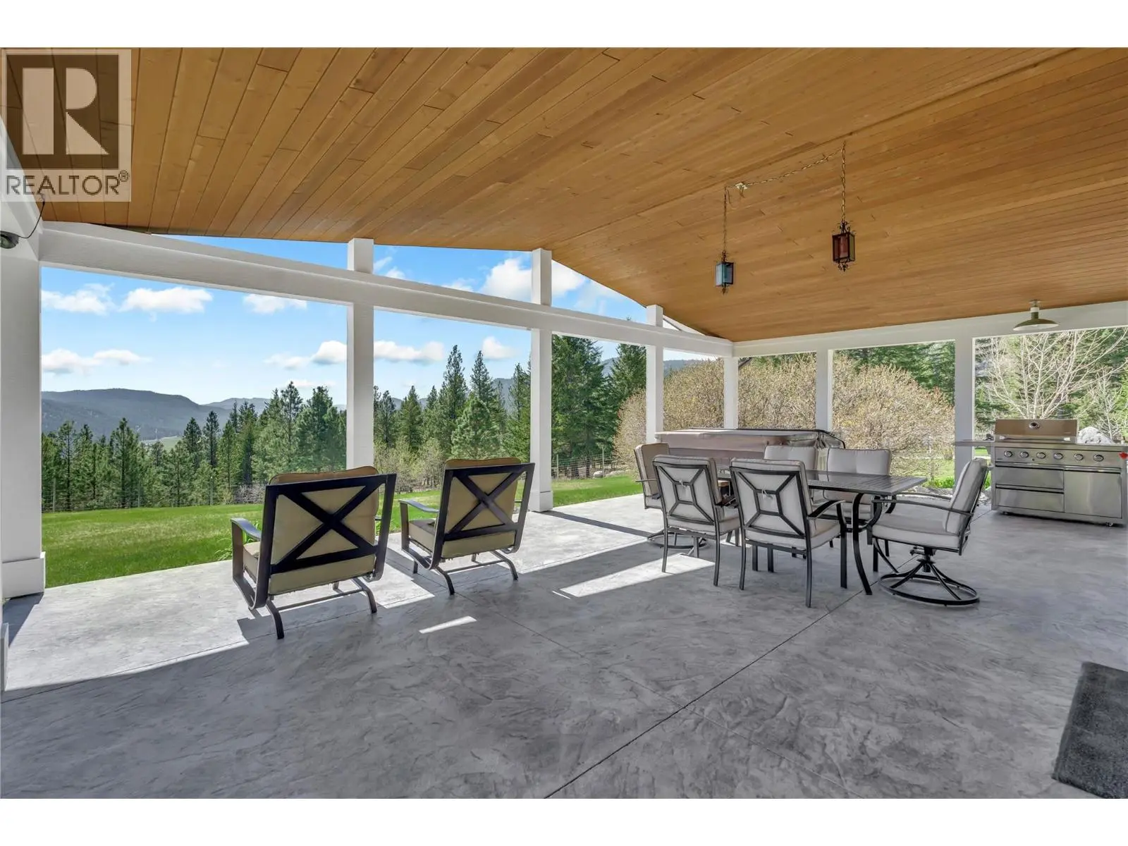 30 Osborne Road. Summerland, British Columbia