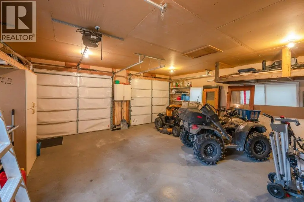 30 Osborne Road. Summerland, British Columbia