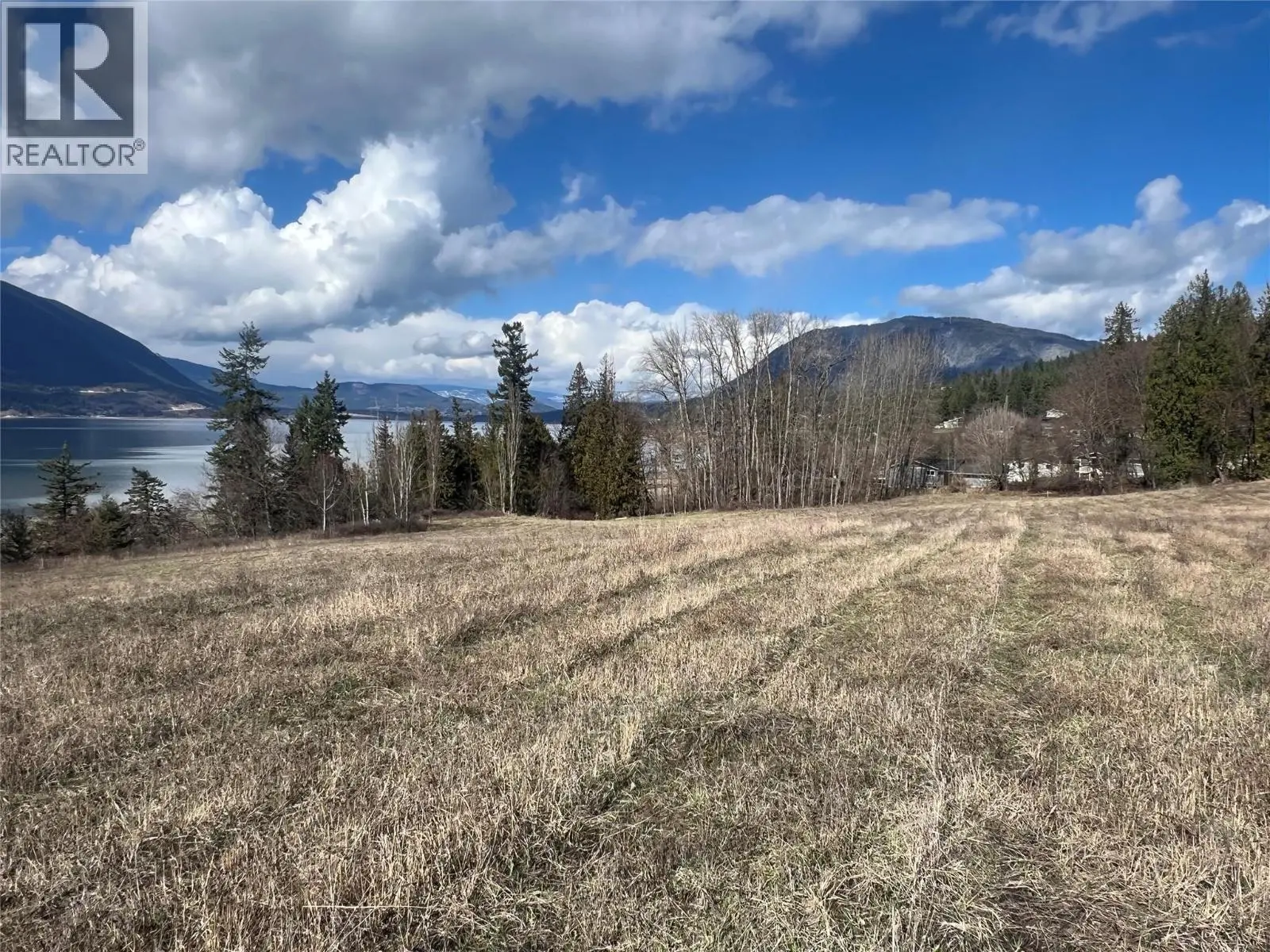 2351 Lakeshore Road Ne. Salmon Arm, British Columbia