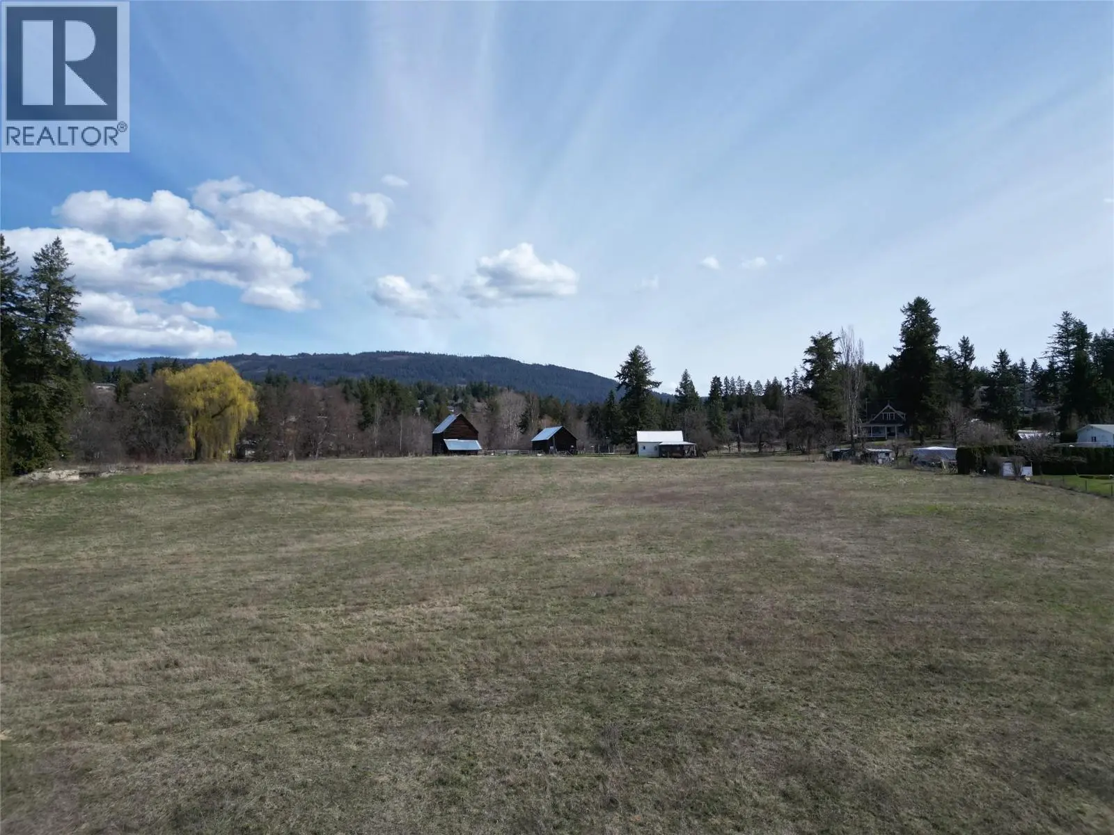 2351 Lakeshore Road Ne. Salmon Arm, British Columbia