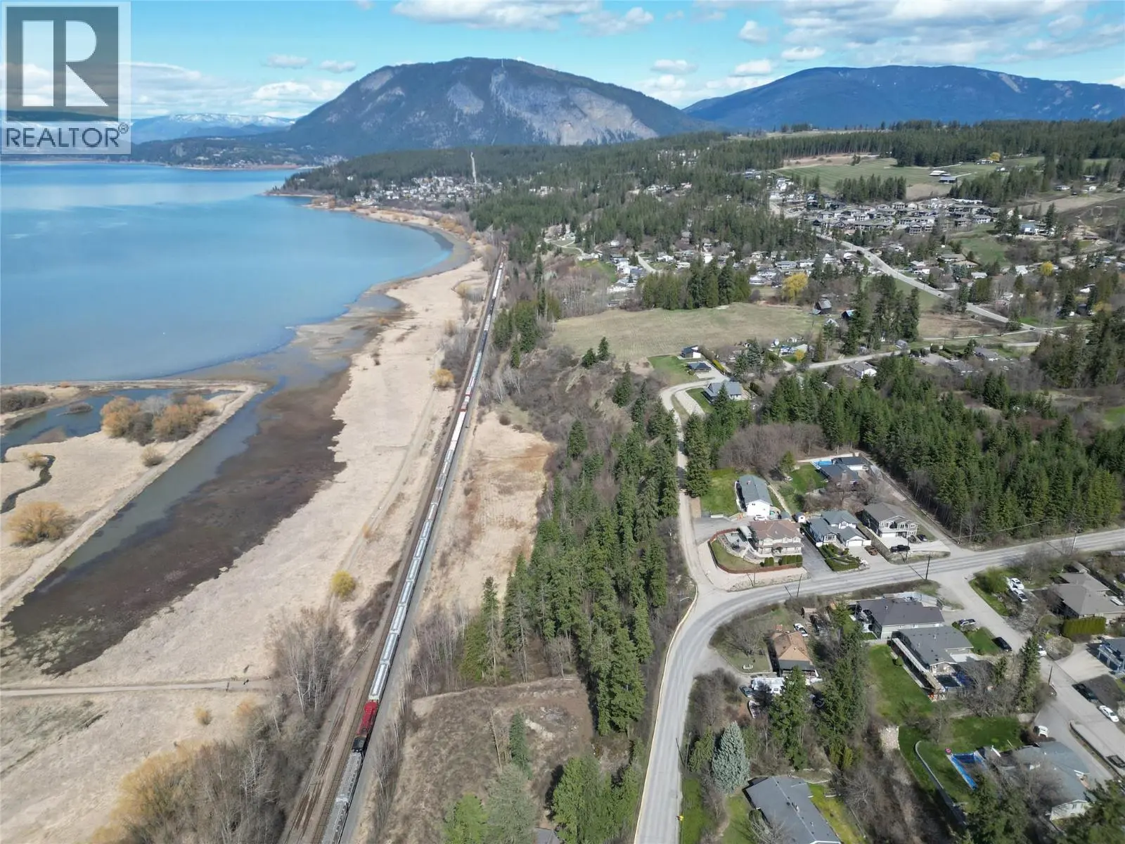 2351 Lakeshore Road Ne. Salmon Arm, British Columbia