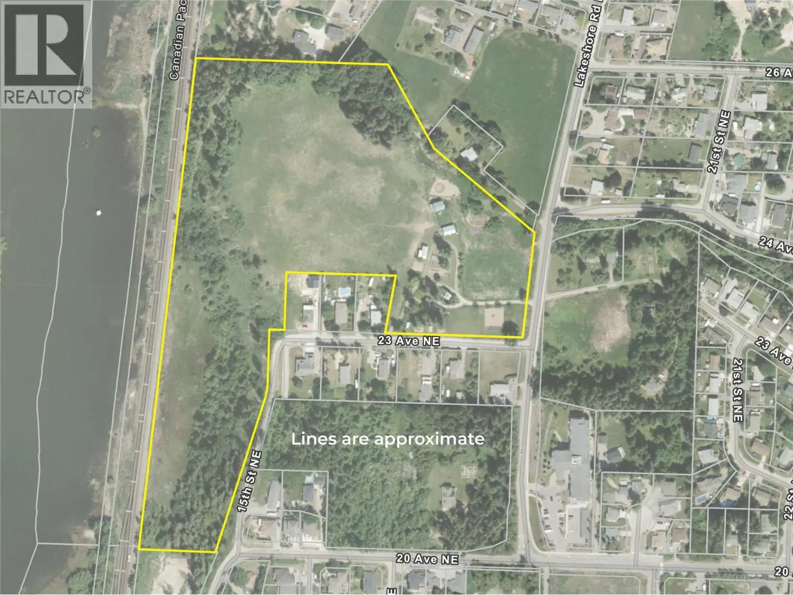 2351 Lakeshore Road Ne. Salmon Arm, British Columbia