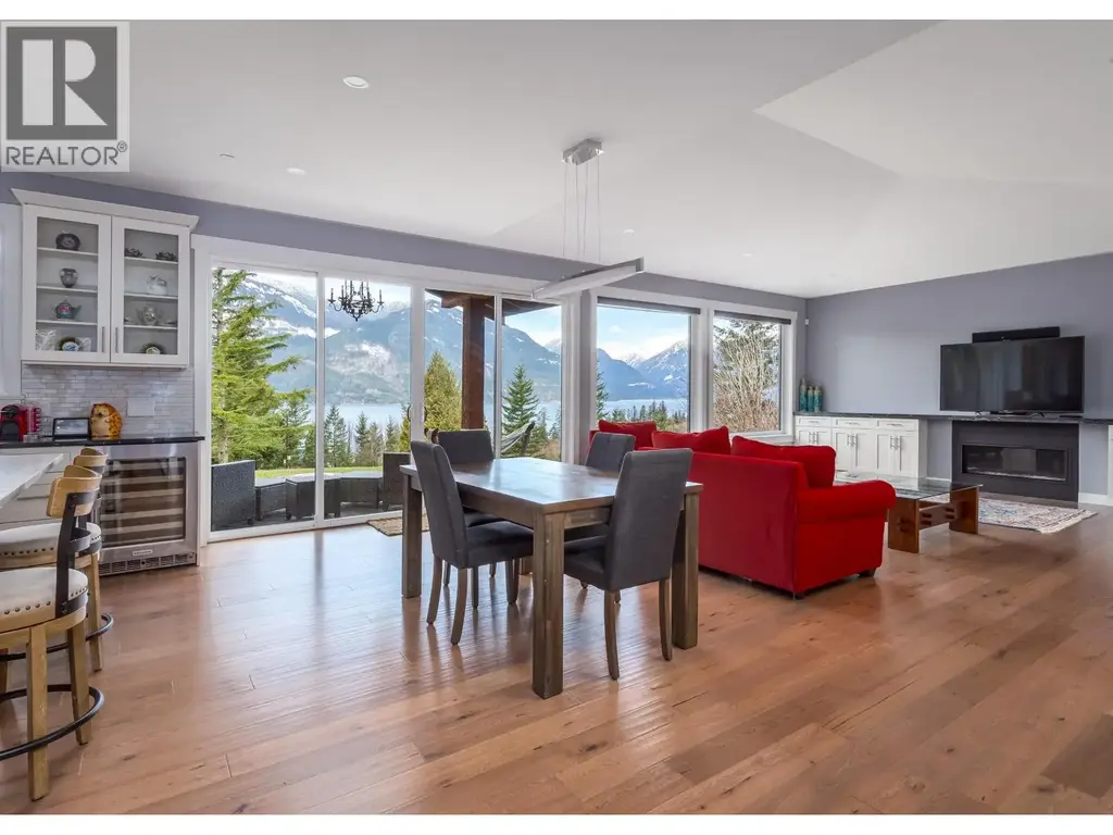 1 300 Furry Creek Drive, West Vancouver