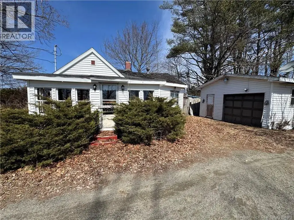 9321 Route 3, Old Ridge