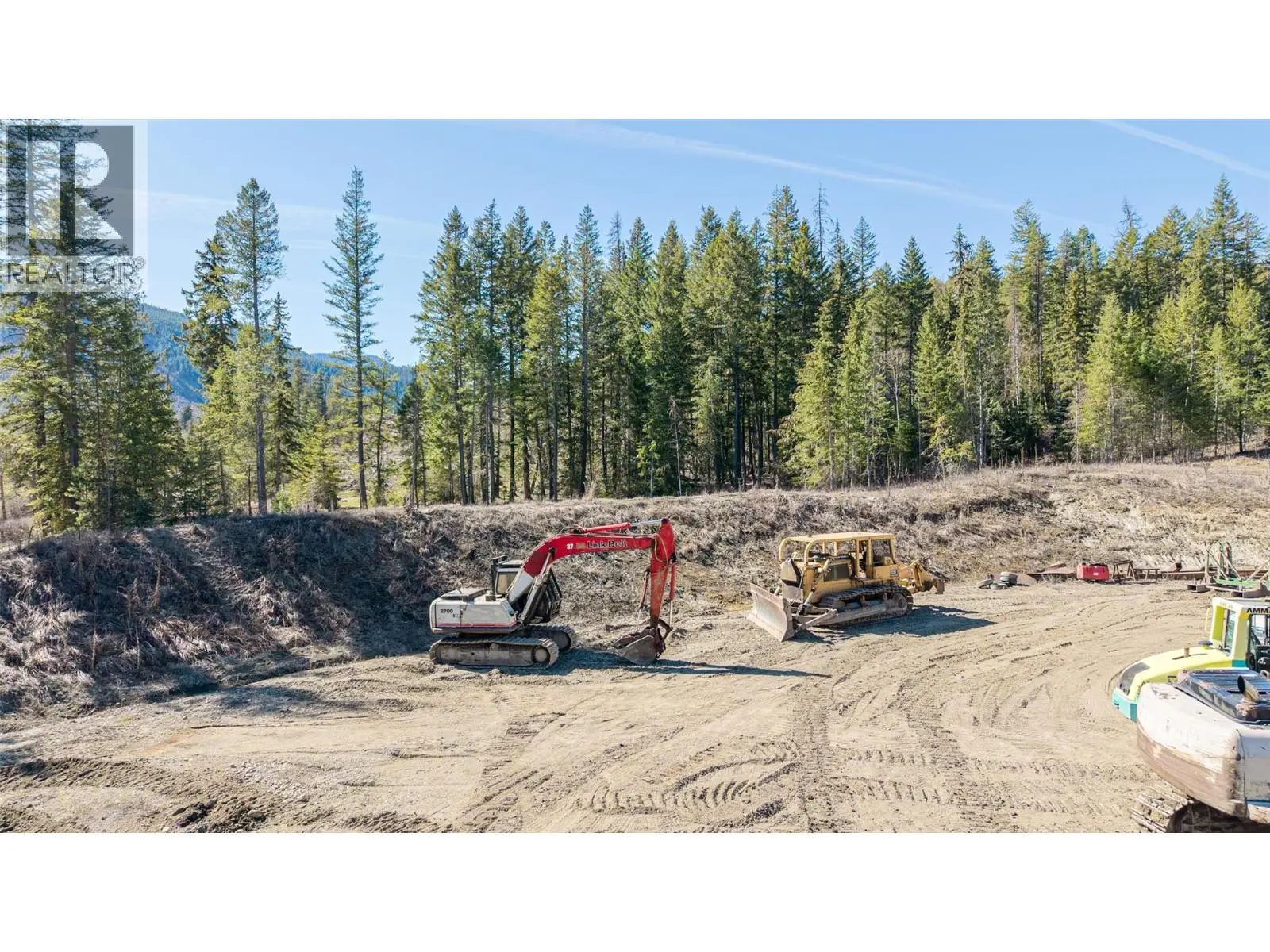 40 Gibson Road. Lumby, British Columbia