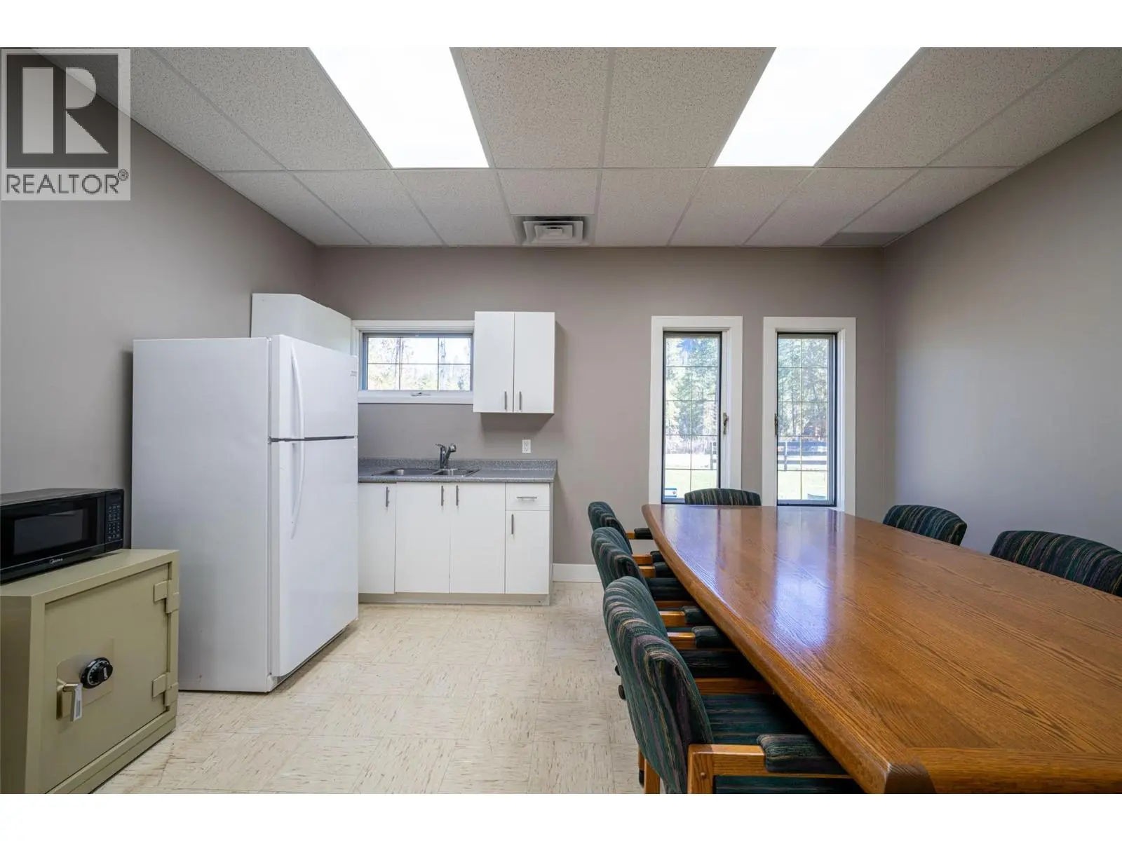 40 Gibson Road. Lumby, British Columbia