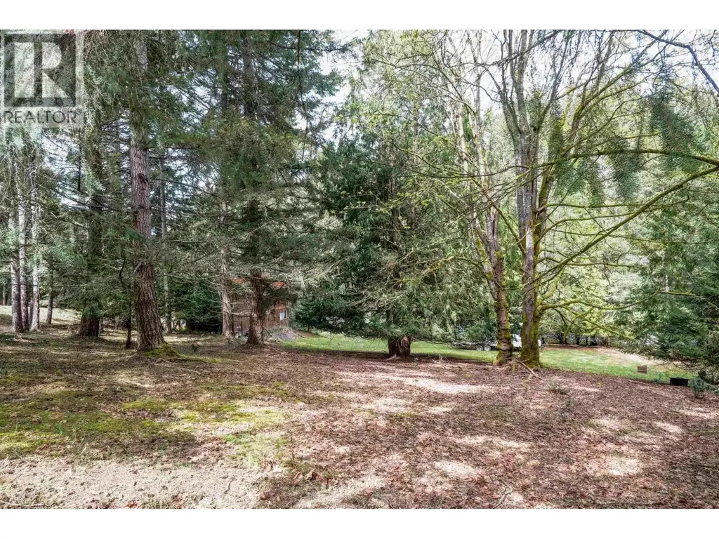 548 Dalton Drive, Mayne Island